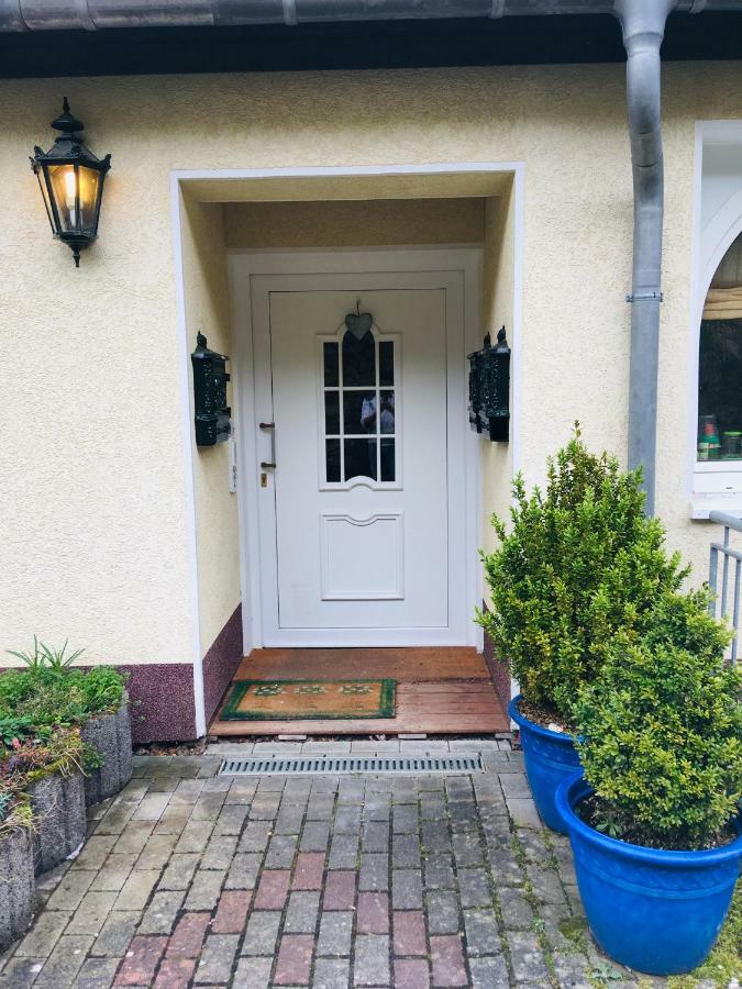 Ferienwohnung Am Nuerburgring/Wintersport Arft Acht Exterior foto